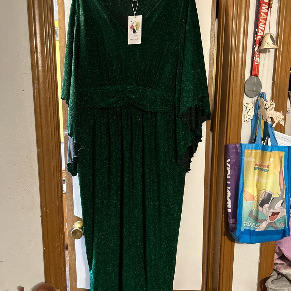 Elegant Green Maxi Dress